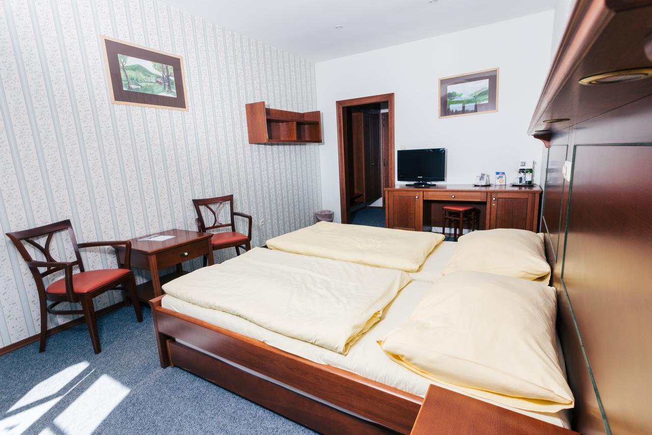 Resort Malevil Jablonné v Podještědí المظهر الخارجي الصورة