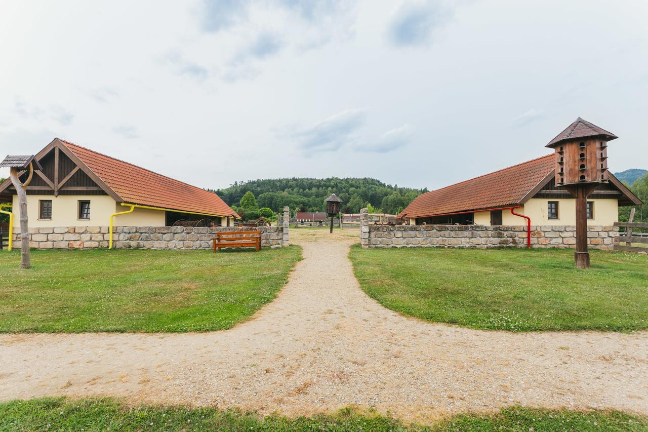 Resort Malevil Jablonné v Podještědí المظهر الخارجي الصورة